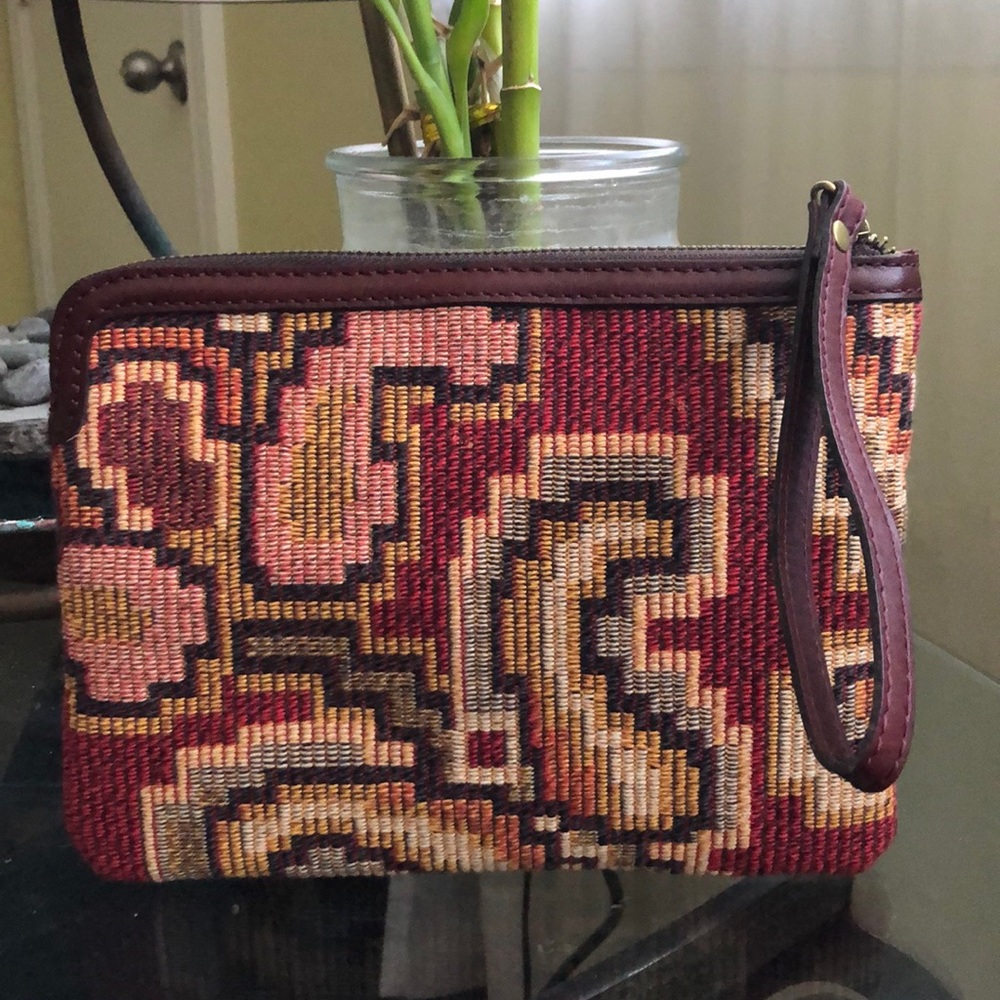 Patricia Nash Peruvian Tapestry wristlet
